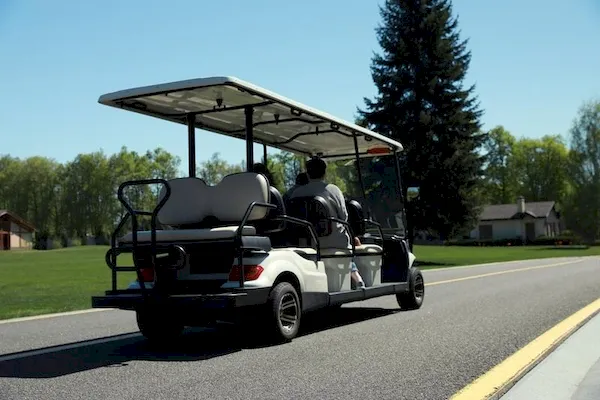 You are currently viewing Key Aspects of Golf Cart Driving Etiquette